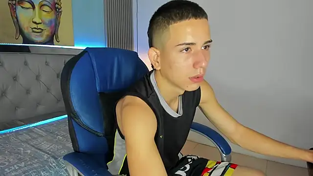 JackSwan18 online show from November 22, 2025, 3:11 pm