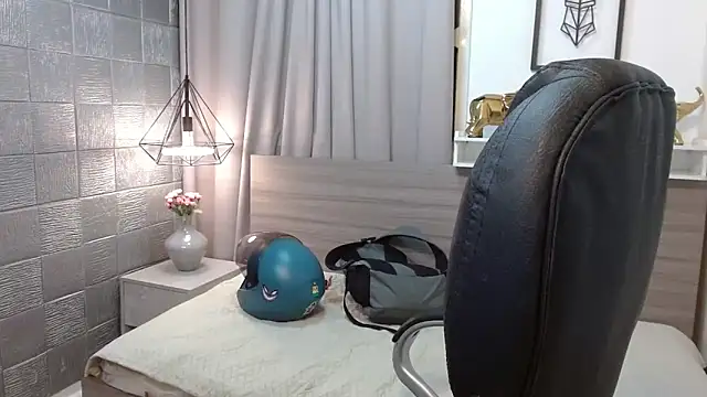 JackSwan18 online show from December 21, 2025, 6:59 pm