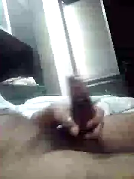 Snapshot of pusseylover1 chatting on February 7, 2025, 9:58 am pusseylover1 online show from February 7, 2025, 9:58 am