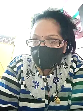 Snapshot of heenage chatting on December 18, 2024, 2:10 am heenage online show from December 18, 2024, 2:10 am