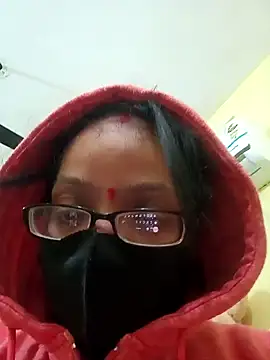 Snapshot of heenage chatting on January 10, 2025, 4:12 am heenage online show from January 10, 2025, 4:12 am