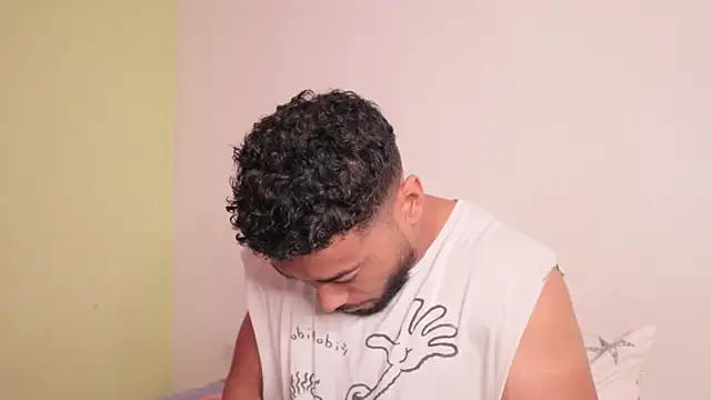 freddsexxx online show from November 4, 2025, 2:16 pm