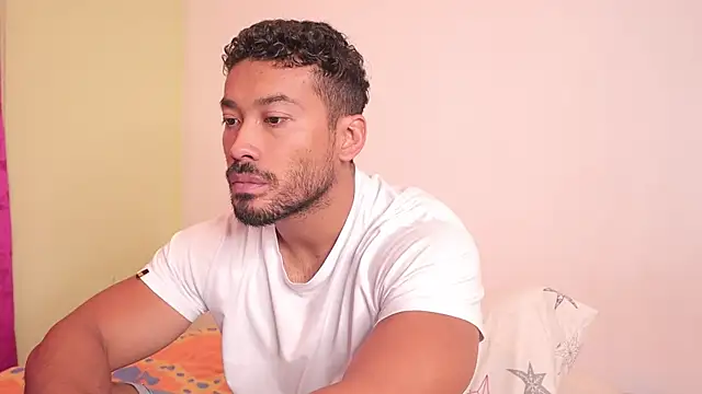 freddsexxx online show from December 16, 2025, 1:27 pm