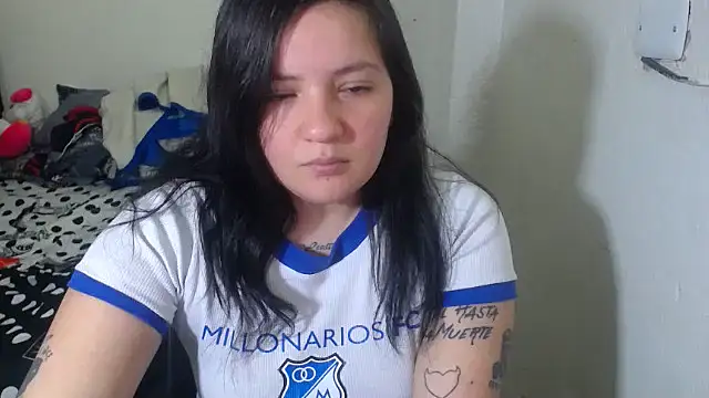 shopyymessyy online show from November 13, 2025, 8:30 pm