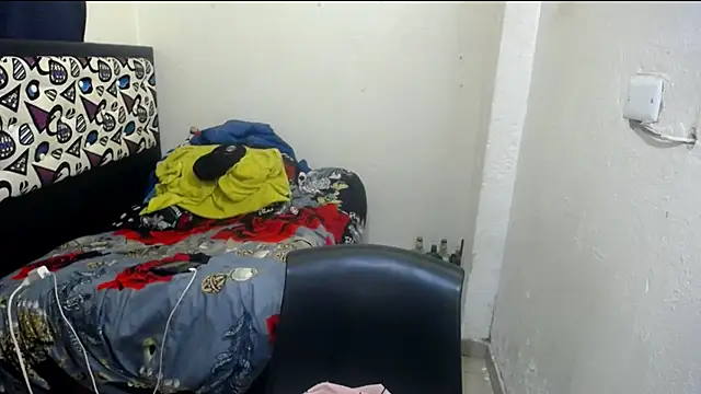 shopyymessyy online show from March 26, 2026, 10:15 pm