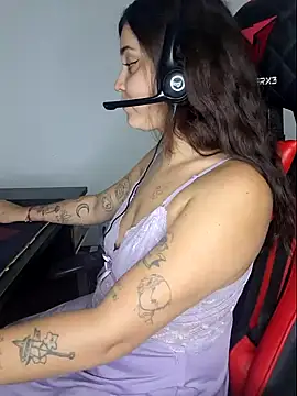 luuhcat09 online show from January 16, 2025, 1:48 am