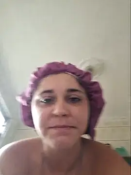 luuhcat09 online show from March 15, 2025, 10:35 am