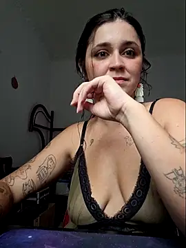 luuhcat09 online show from October 29, 2025, 5:58 pm