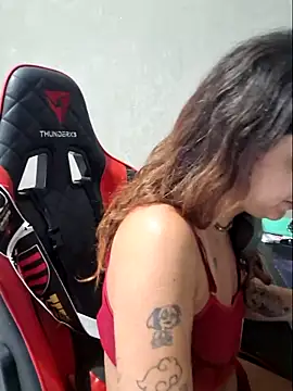 luuhcat09 online show from February 2, 2026, 7:01 pm