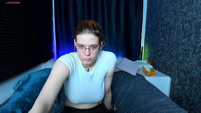 KIKI Krash online show from January 28, 2025, 1:16 pm