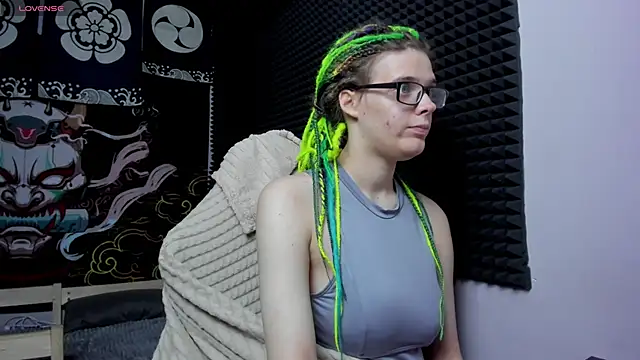 KIKI Krash online show from September 16, 2025, 10:38 am