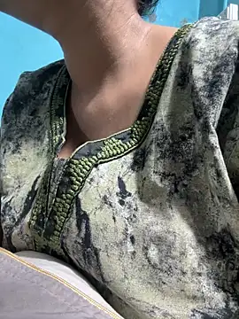 Snapshot of bihari_hu4 chatting on December 21, 2025, 6:59 pm bihari hu4 online show from December 21, 2025, 6:59 pm