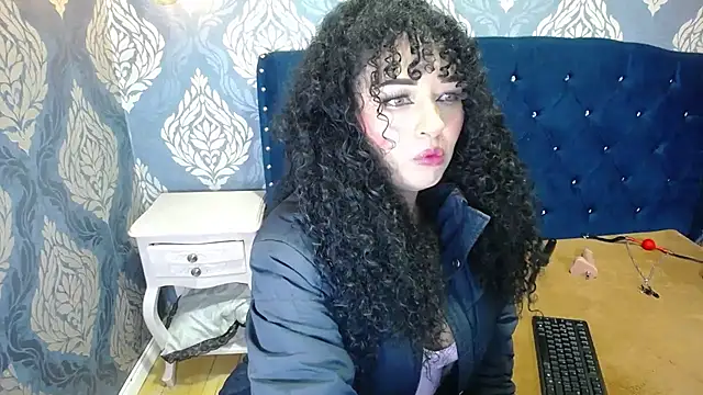 Sofiacowperx online show from October 6, 2025, 3:31 pm