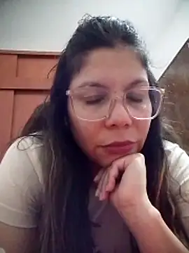 Carliina Soussa online show from June 8, 2026, 1:39 am