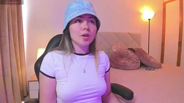 Lau Bee online show from March 18, 2025, 2:37 pm