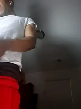 bigboytoy912 online show from April 2, 2026, 4:21 am