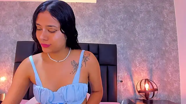 Snapshot of laura_smith33 chatting on February 25, 2025, 2:22 pm laura smith33 online show from February 25, 2025, 2:22 pm