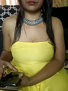 Snapshot of Cute_Kritika chatting on February 16, 2025, 6:21 am Cute Kritika online show from February 16, 2025, 6:21 am