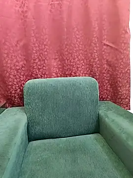 Cute Kritika online show from April 1, 2026, 4:02 am