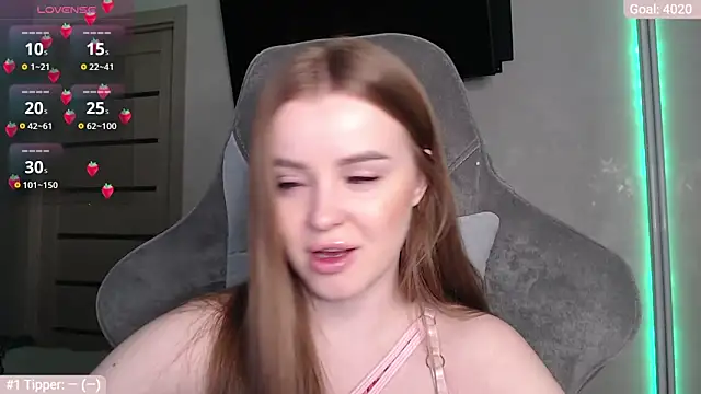 Snapshot of YourBitsy chatting on February 20, 2026, 3:58 am YourBitsy online show from February 20, 2026, 3:58 am