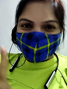 illay love online show from March 21, 2025, 5:45 pm