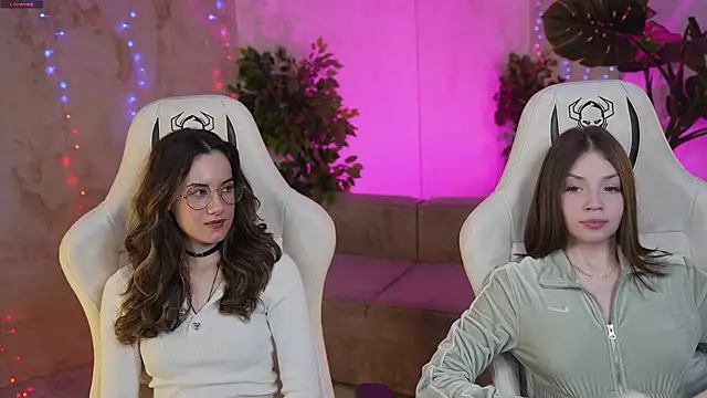 Beatrice 054 online show from February 11, 2025, 11:32 am