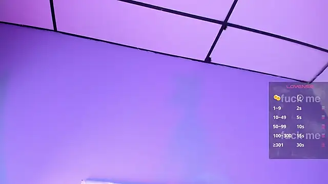 Sophia Lemos online show from February 27, 2025, 12:23 pm