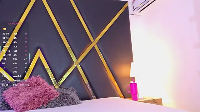 Adel Nesbiit online show from September 13, 2025, 7:35 pm