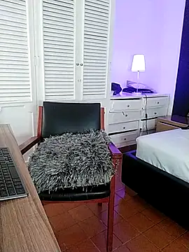 Adel Nesbiit online show from March 15, 2026, 3:18 pm