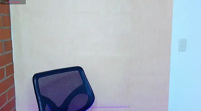 Leandro valenzuela online show from March 3, 2025, 7:06 pm