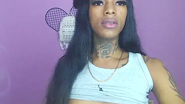 Snapshot of badgirls_cx chatting on December 11, 2024, 4:53 pm badgirls cx online show from December 11, 2024, 4:53 pm