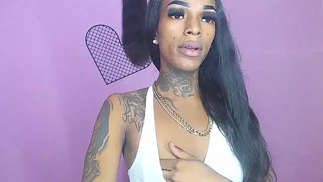 Snapshot of badgirls_cx chatting on January 8, 2025, 2:46 pm badgirls cx online show from January 8, 2025, 2:46 pm