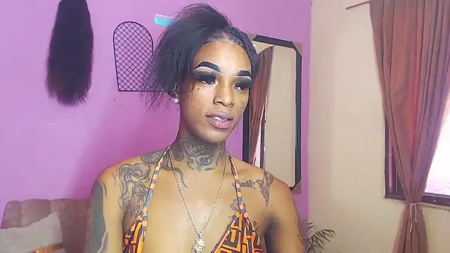 Snapshot of badgirls_cx chatting on September 24, 2025, 5:05 pm badgirls cx online show from September 24, 2025, 5:05 pm