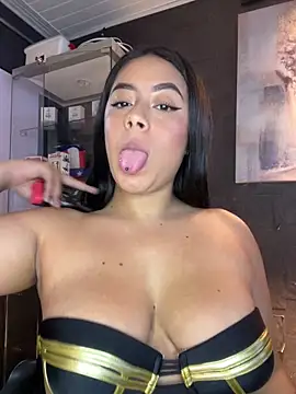 ElaaPerez online show from October 26, 2025, 5:52 pm