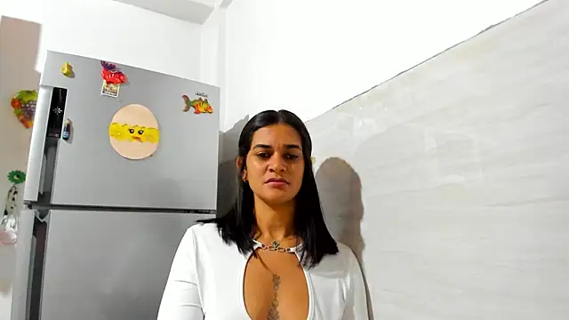 Snapshot of Biancasantillana chatting on October 10, 2025, 11:37 pm Biancasantillana online show from October 10, 2025, 11:37 pm