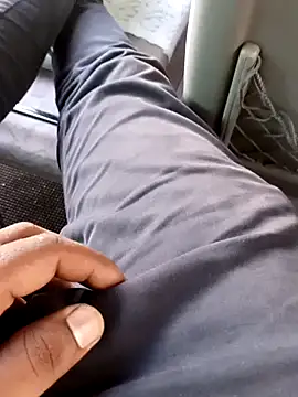 walkollanew99 online show from December 6, 2024, 9:54 am