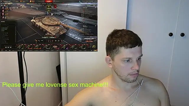 Snapshot of BigL0ve chatting on February 3, 2026, 2:44 pm BigL0ve online show from February 3, 2026, 2:44 pm