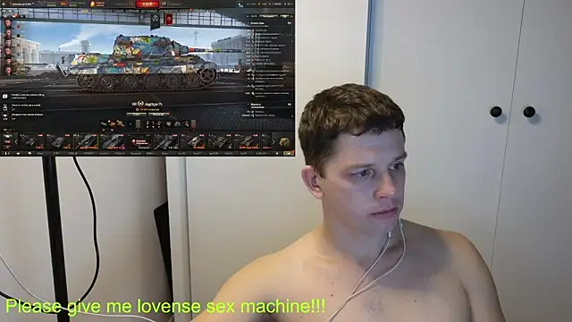 Snapshot of BigL0ve chatting on February 16, 2026, 2:02 pm BigL0ve online show from February 16, 2026, 2:02 pm