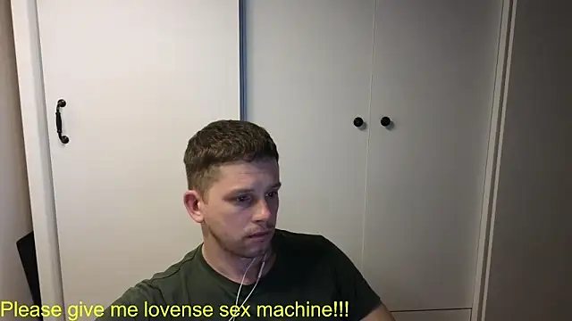 BigL0ve online show from June 8, 2026, 1:33 pm