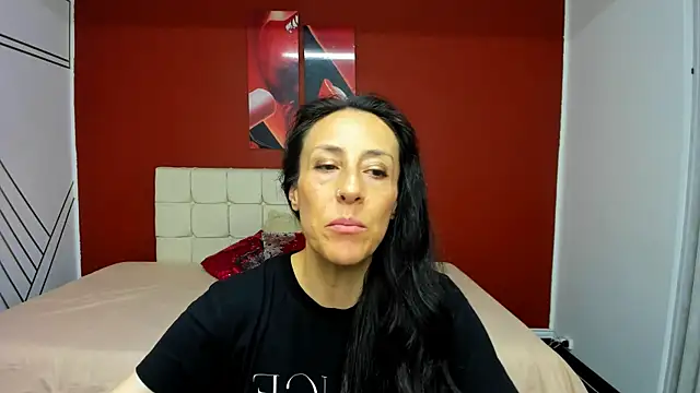 Abrillee1 online show from December 29, 2024, 2:06 am