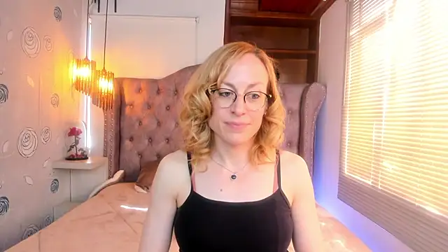 Snapshot of SammySanders chatting on January 21, 2025, 8:11 pm SammySanders online show from January 21, 2025, 8:11 pm