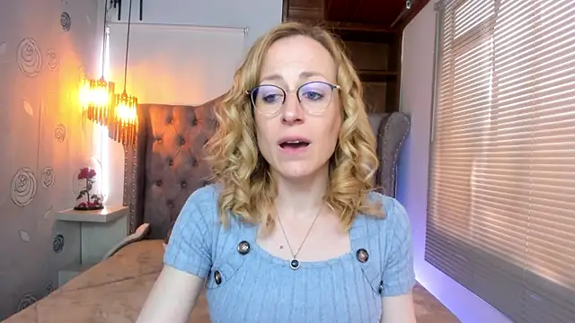 Snapshot of SammySanders chatting on January 23, 2025, 5:10 pm SammySanders online show from January 23, 2025, 5:10 pm