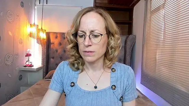 Snapshot of SammySanders chatting on February 1, 2025, 3:18 pm SammySanders online show from February 1, 2025, 3:18 pm