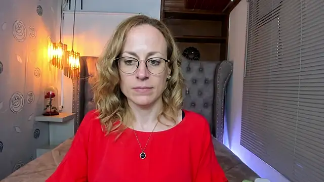 Snapshot of SammySanders chatting on February 14, 2025, 10:14 pm SammySanders online show from February 14, 2025, 10:14 pm