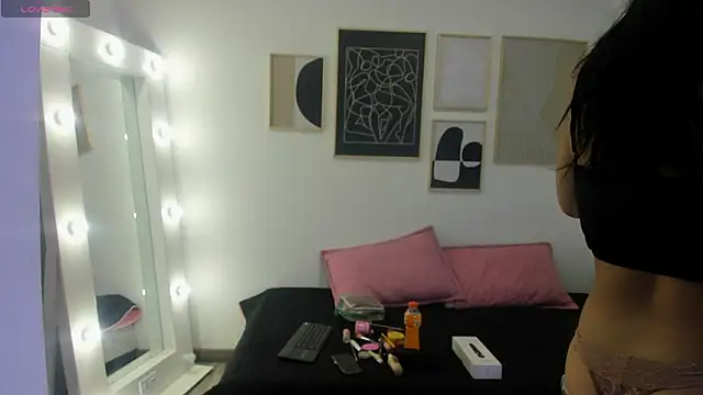 amy fox2 online show from March 9, 2026, 1:59 pm