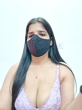 Snapshot of aaliya_bhattt chatting on December 26, 2024, 8:42 pm aaliya bhattt online show from December 26, 2024, 8:42 pm