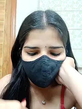 Snapshot of aaliya_bhattt chatting on February 12, 2025, 9:10 am aaliya bhattt online show from February 12, 2025, 9:10 am