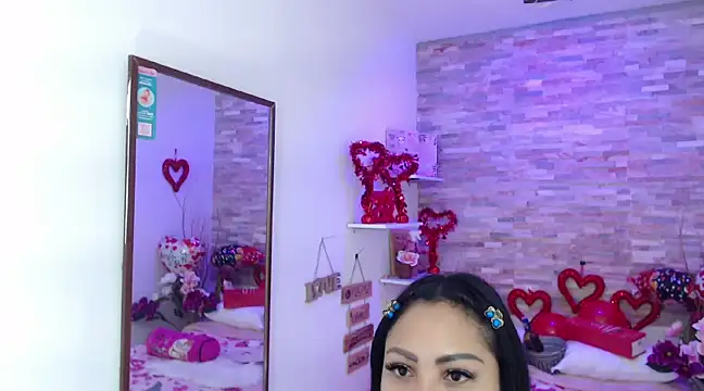 Snapshot of CindyWilliams_ chatting on February 18, 2025, 4:48 pm CindyWilliams online show from February 18, 2025, 4:48 pm