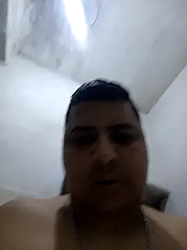 Snapshot of 11anduardo chatting on November 17, 2025, 4:07 am 11anduardo online show from November 17, 2025, 4:07 am