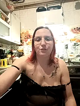 Marie1992PL online show from March 22, 2026, 8:23 pm